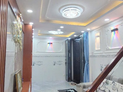 Nhà 2 tầng mới 3pn đường bình đông p14q8. giá 3,75 tỷ bớt lộc 1