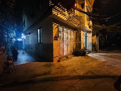 Bán nhà dương nội 6 tầng nhỉnh 5 tỷ đủ đồ ở ngay dân xây chắc chắn 1