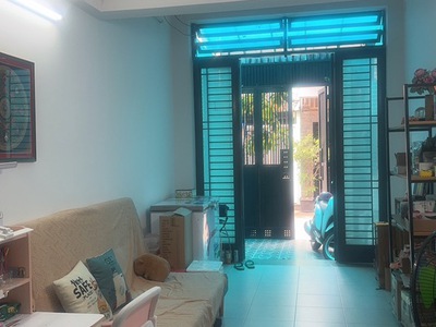 Nhỉnh 8 tỷ   có ngay nhà 5 tầng, khu cư xá tự do, cmt8, tb  hẻm 8m xe hơi tránh 2