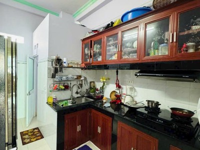  nhà 3 tầng   có hầm để xe   gần cuối đường tên lửa   chỉ 3.6 tỷ  2