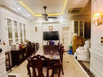 Hàng đẹp vạn phúc   ở là sướng   làm văn phòng là chất   đầu tư là lời 4