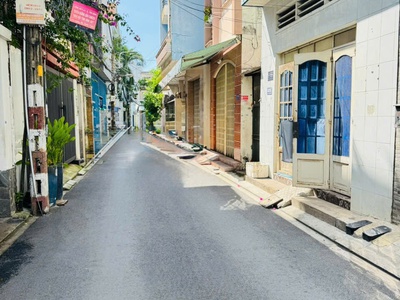 Khu vip bàu cát   hẻm ô tô thông   nhà 4 tầng   ngang 4.4m   chỉ 8.x tỷ. 0