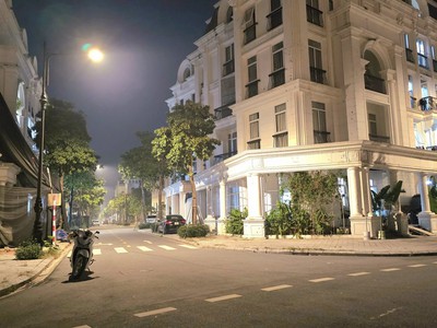 Bán liền kề louis đại mỗ, 105m2, 5 tầng, sau lưng vườn hoa, sổ đỏ chính chủ 2