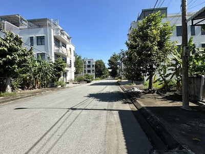   chính chủ cần bán CHUYỆN NHÀ - chuyện đất Ở TRẦN PHONG SẮC 1