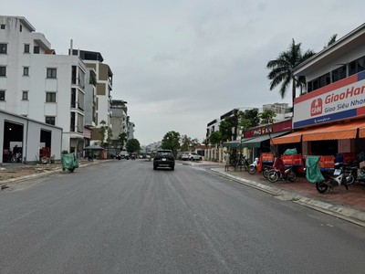 Bán lô đất vàng tđc ngọc thụy   80m    vị trí trung tâm   giá chỉ 24.8 tỷ 2