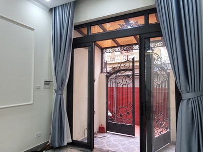 Bán nhà nguyễn văn cừ   71m    4 tầng   sổ đỏ chính chủ   giá chỉ 12.5 tỷ 1