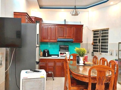 Chỉ 6.2 tỷ tl  bán nhà 4 x15m nguyễn kiệm gần công viên gia định   30m ra mặt tiền   4 tầng 0