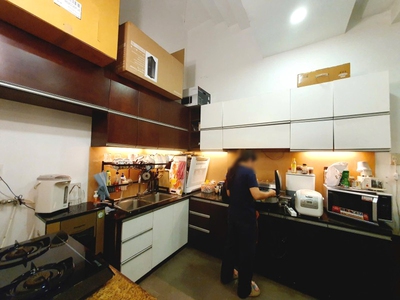 Nhà 4 tầng hẻm xe tải 8m   gara   gần vincom lê văn việt   giá rẻ 6.25 tỷ   có thuê 10tr/tháng 2