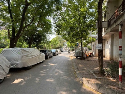 Cơ hội cho bạn- bán nhà riêng ngõ 521 trương định, hoàng mai, 47m 6 tầng kd gara ô tô. lh: 1