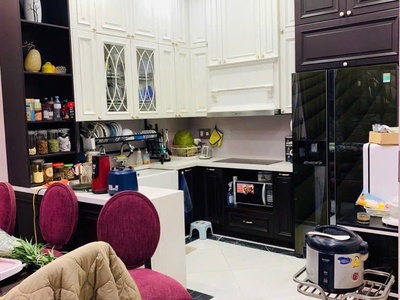Cơ hội cho bạn- bán nhà riêng ngõ 521 trương định, hoàng mai, 47m 6 tầng kd gara ô tô. lh: 2