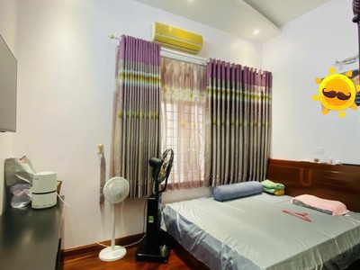 Bán nhà cầu giấy -lô góc - mặt ngõ kinh daonh - ôt ô đố cửa 2