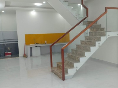 Bán nhà 2 tầng, 56m , 2pn, 2wc, q.9, 4.85  tỷ, sổ hồng 1