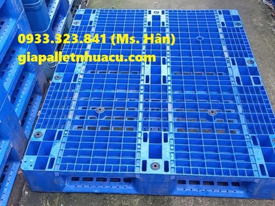 Ứng Dụng Và Tiện Lợi Của Pallet Nhựa Kê Vải Trong Ngành Dệt May 0