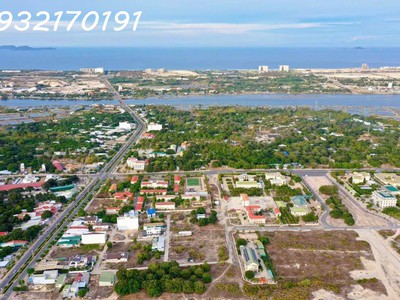 Chuyên đất cam lâm-bán đất đường đinh tiên hoàng-giá cực tốt- trục đường chính kết nối ra sân bay 4