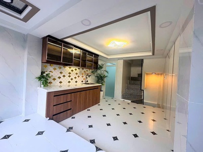 Mặt tiền kinh dương vương - 7 tầng nhà đẹp vào ở ngay 6 tỷ 2