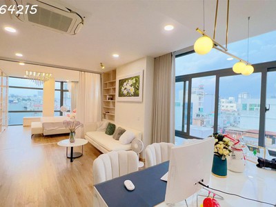 Bán tòa nhà góc 2 mặt tiền  cách mạng tháng 8, p.13, q.10   vỉa hè 10m   full nội thất siêu đẹp 0