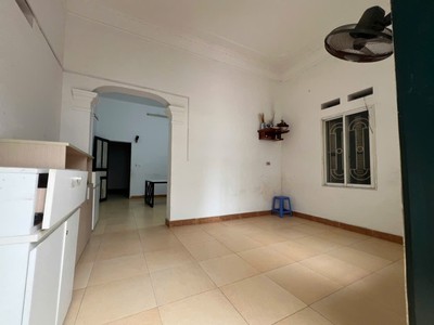Chính chủ cần cho thuê nhà 2 tầng tại tổ 4 phố gia quất, thượng thanh, long biên, hà nội 0