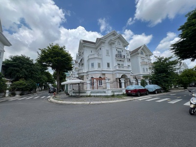 Biệt thự đơn lập đẳng cấp tại city land   số 67 đường số 8   góc 2 mặt tiền siêu vị trí. dt: 2