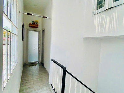 Bán nhà 2 tầng gò vấp, view bờ kè tham lương  hẻm 7m có lề   lê đức thọ, giá 4 tỷ 500 triệu  còn 3