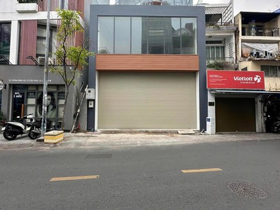 Bán tòa nhà 8 tầng   35a trần đình xu, p. cầu kho, q.1 dt 8x20m 2