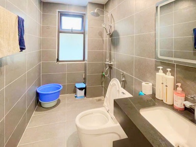 Bán nhà phạm văn đồng, 42 m x 5 tầng, ngõ thông ô tô    phân lô  kinh doanh sầm uất - dân xây mới - 2