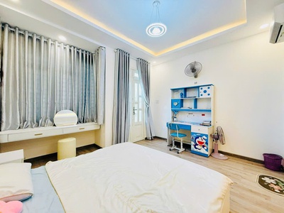 Bán nhà đẹp quang trung, hẻm xe hơi đậu cửa, 4pn khép kín, 4 tầng, chỉ 6 tỷ 7 nhỉnh  thương lượng 4
