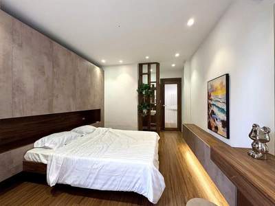 Đỉnh, siêu phẩm láng hạ, ngõ to, nông, kinh doanh dễ, 45m, giá 20 tỷ, nhà mới, 30m ra đường lớn. 3