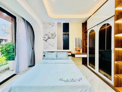 Bán nhà gò vấp hẻm xe hơi 1 trục gần công viên làng hoa, 4 phòng ngủ, chỉ 5 tỷ 8 nhỉnh thương lượng 3