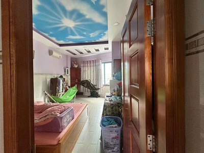 Hxt đặng văn ngữ, 76m2, 3.5 tầng kiên cố, chủ định cư cần bán gấp 1