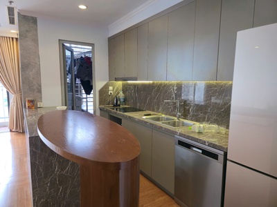 Chính chủ bán căn góc tòa Center 3 dự án Vinhomes Center Park, diện tích 126m2, 13 tỷ 6