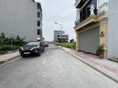Đất Cự Khối Long Biên 79,8m2 - Hạ tầng đẹp, tiện ích đầy đủ, tiềm năng tăng giá cao, sổ đỏ sẵn 1