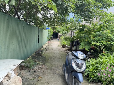 Bán mảnh đất phố Dương Văn Bé 135m Mặt tiền 8m. Gần phố, phù hợp xây CCMN hoặc nhà ở 1
