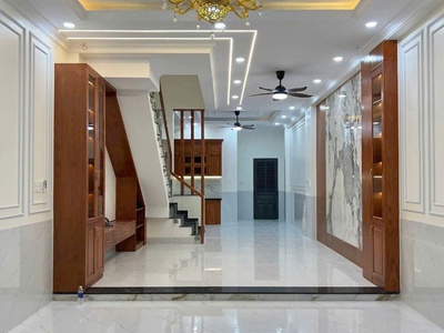 Chính Chủ Cần Bán Nhà Phố Phường Dĩ An Gần Vincom 550 2