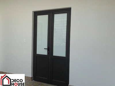 So sánh cửa mở quay 4 cánh nhôm PMA và cửa xếp trượt: Nên chọn loại nào 0