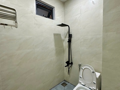 Bán Nhà 3 Tầng Mới Keng Hẻm Đường Tháp Bà 5