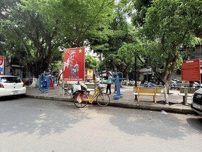 TÂN BÌNH - Phường 1, Lê Văn Sỹ - 45m2, 4 lầu đúc, xe hơi đỗ cửa, nhỉnh nhẹ 8 tỷ. 1
