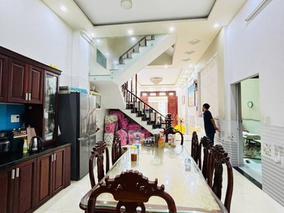 TÂN BÌNH - Phường 1, Lê Văn Sỹ - 45m2, 4 lầu đúc, xe hơi đỗ cửa, nhỉnh nhẹ 8 tỷ. 2