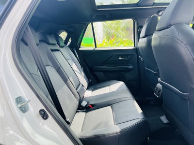 Toyota Yaris Cross 2025  Xăng    Ưu đãi 50 trước bạ 7