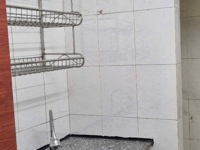 Chính chủ cho thuê căn tập thể 3 ngủ tầng 2, mặt đường Phạm Ngọc Thạch, Đống Đa 11