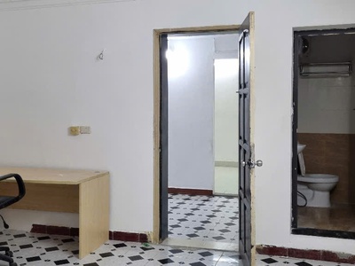 Chính chủ cho thuê căn tập thể 3 ngủ tầng 2, mặt đường Phạm Ngọc Thạch, Đống Đa 10