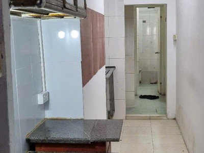 Chính chủ cho thuê căn tập thể 3 ngủ tầng 2, mặt đường Phạm Ngọc Thạch, Đống Đa 12
