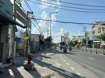 Bán nhà mtkd 72m2 ngang 4m ấp mỹ huề sát tô ký kd đa ngành 5 tỷ 0