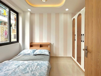 Bán nhà đẹp lê văn duyệt   hẻm kinh doanh ô tô   3 tầng   2pn   khu sầm uất bình thạnh 4