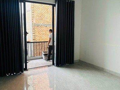 5.1 tỷ, nhà quang trung,  gò vấp, 80m  x  2 tầng, 2pn, sân để xe, còn thương lượng 4