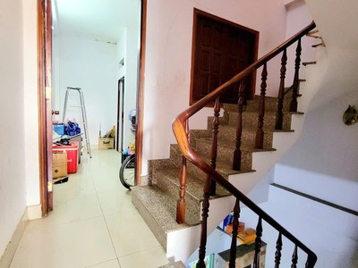 Ngộp ngộp bán gấp nhà hẻm ba gác lê hồng phong 3tầng -40m 4pn vào ở ngay,  6tỷ hơn 2
