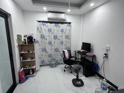 Bán nhà mới đẹp ngõ 521 trương định 15m ra oto tránh 33m2 giá 7 tỷ 4