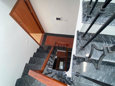 Nhà đẹp ở ngay - quang tiến đại mỗ- ô tô đỗ gần- hàng xóm vinhomes 2