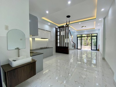  chính chủ bán nhà mặt tiền 76m  - 2.55 tỷ - vị trí vàng khu xóm bún 1