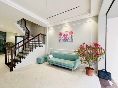 Bác hưng quân đội b.á.n nhà ngọc thụy- long biên - 7 tỷ -40m - 5 tầng - ô tô đỗ cửa- gần việt pháp. 2
