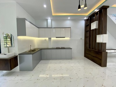  chính chủ bán nhà mặt tiền 76m  - 2.55 tỷ - vị trí vàng khu xóm bún 3